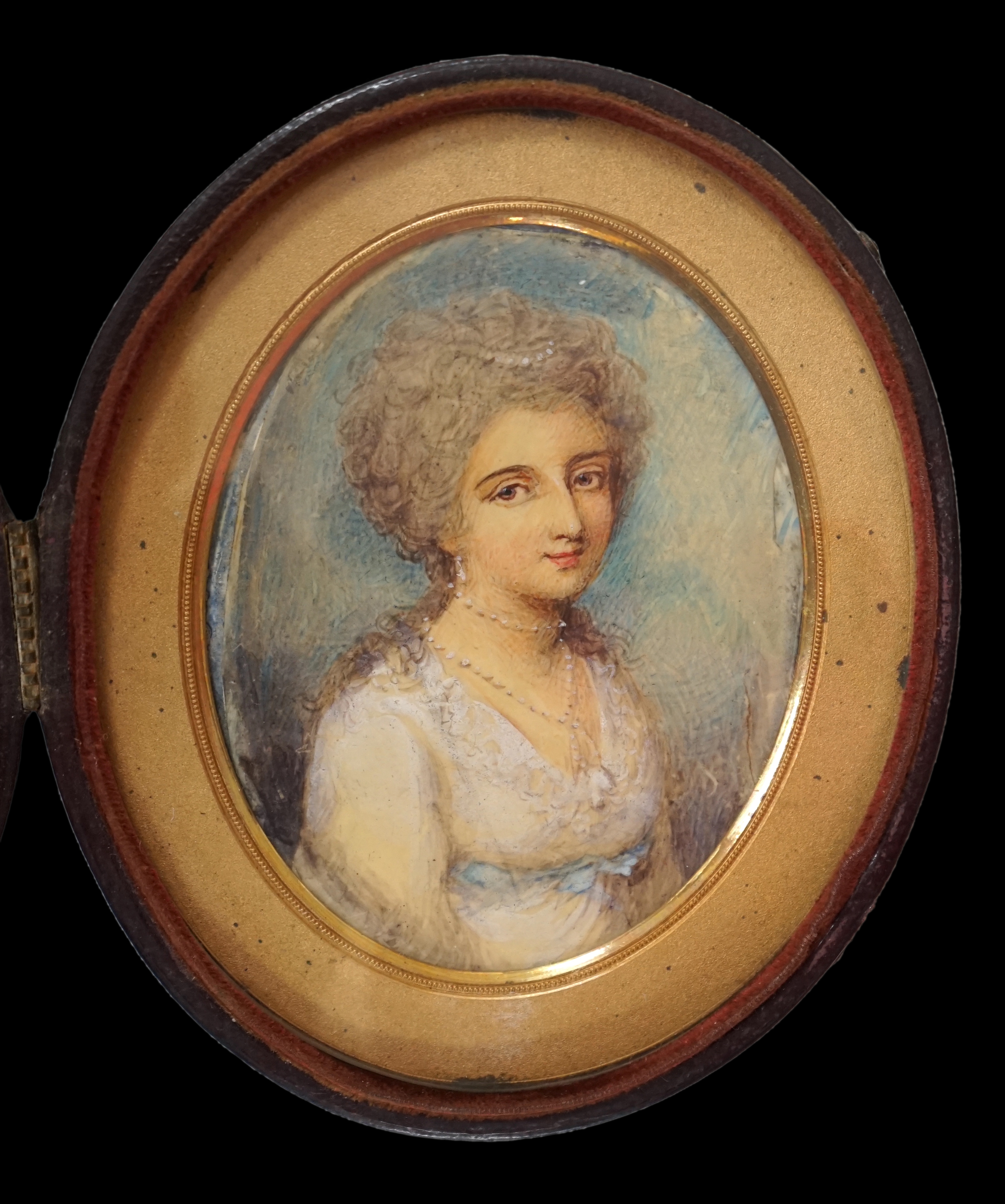 English School circa 1820, Portrait miniature of a lady, watercolour on ivory, 8.6 x 7cm. CITES Submission reference FTSLKJNX